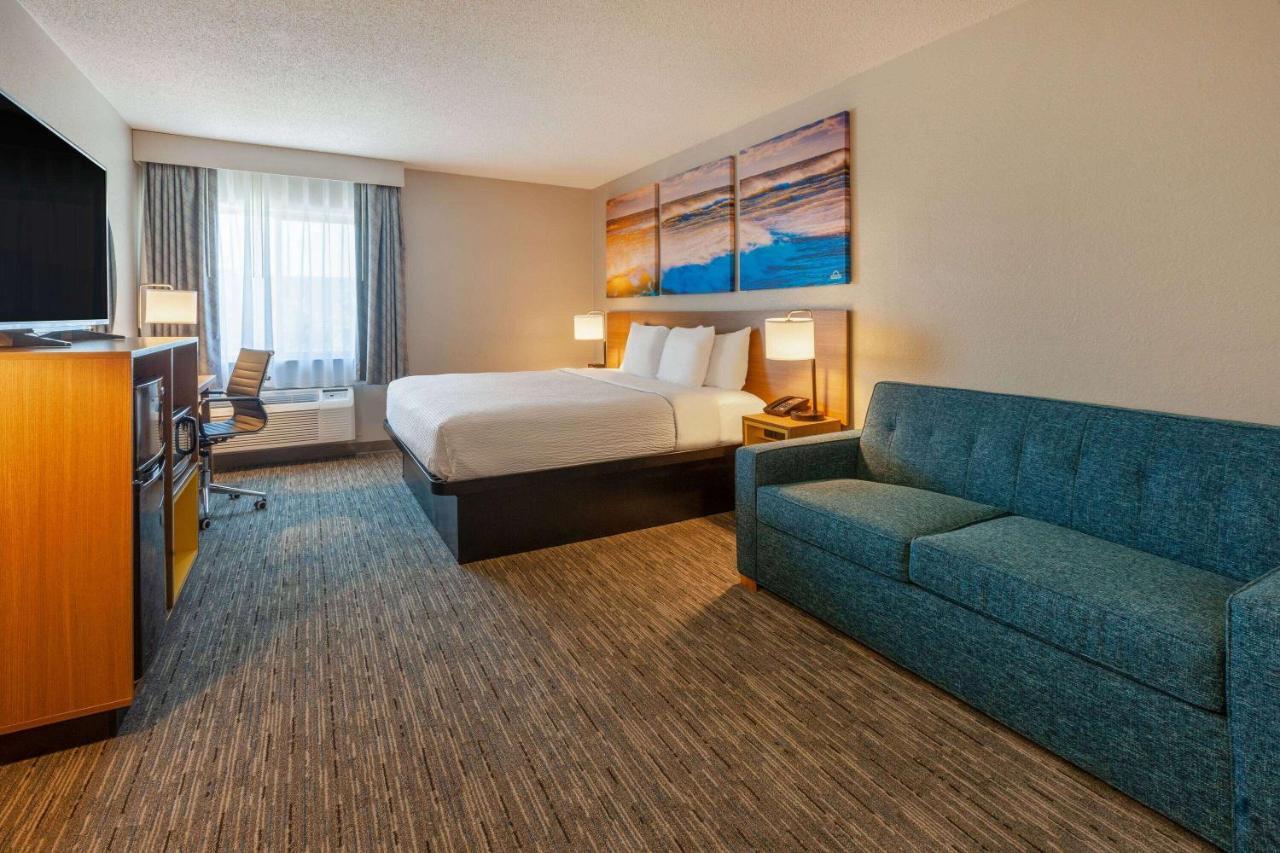 Days Inn By Wyndham Racine/Sturtevant Экстерьер фото